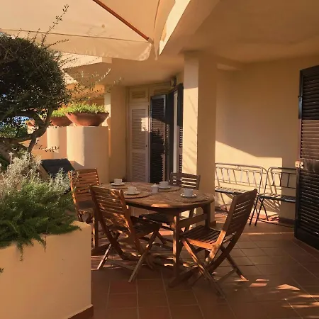 Begonia 3 - Terza Spiaggia * Golfo Aranci