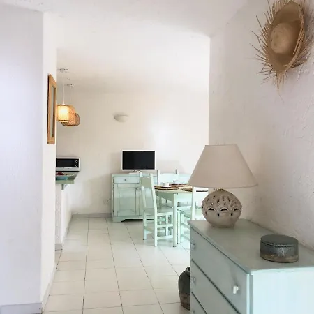 Begonia - Terza Lägenhet Golfo Aranci