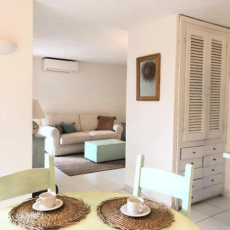 Begonia - Terza Lägenhet *